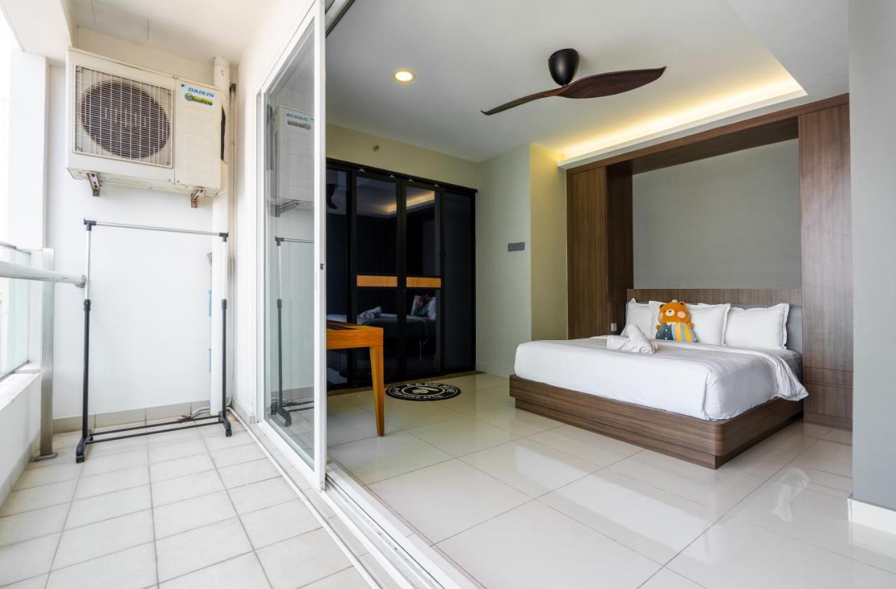 Mansion One Executive Bathtub 1Bedroom 2-4Pax George Town Zewnętrze zdjęcie